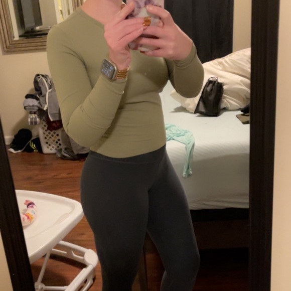 Lululemon All It Takes Long Sleeve - Picture 3 of 15